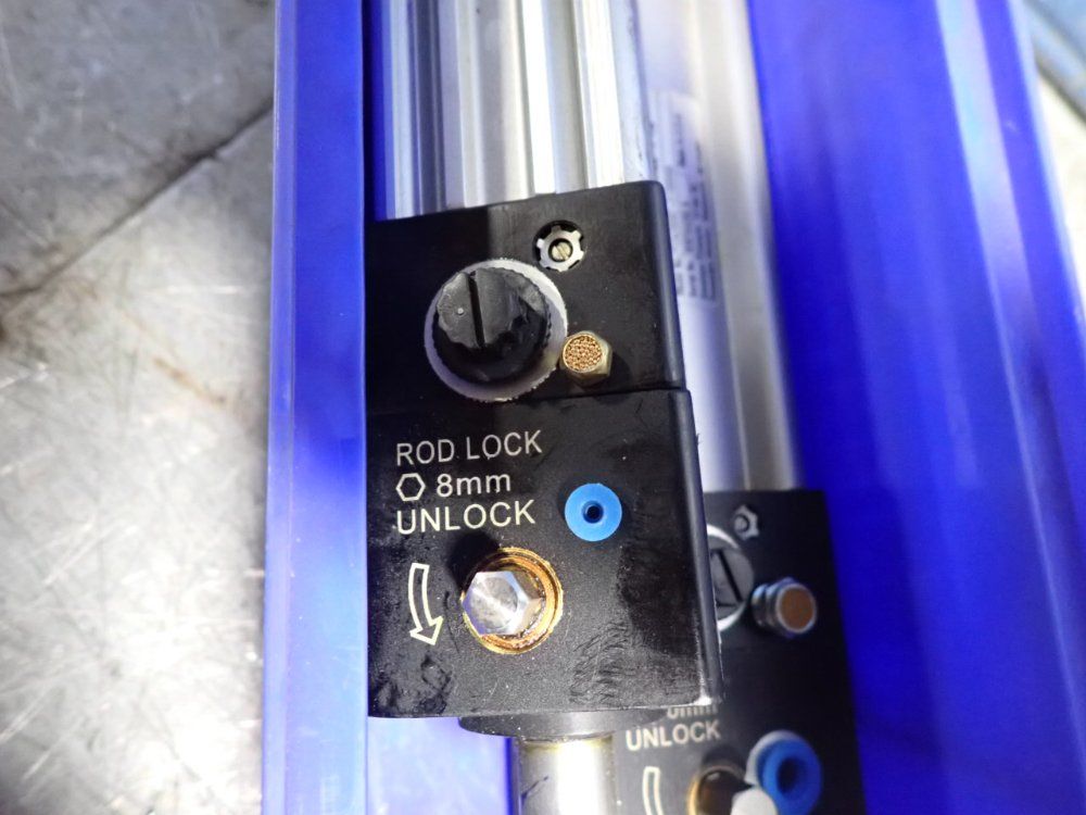 Parker Hydraulic Cylinder - P1d4j1040mc-0073n9n3n / P1d4j050mc-011nnn6n