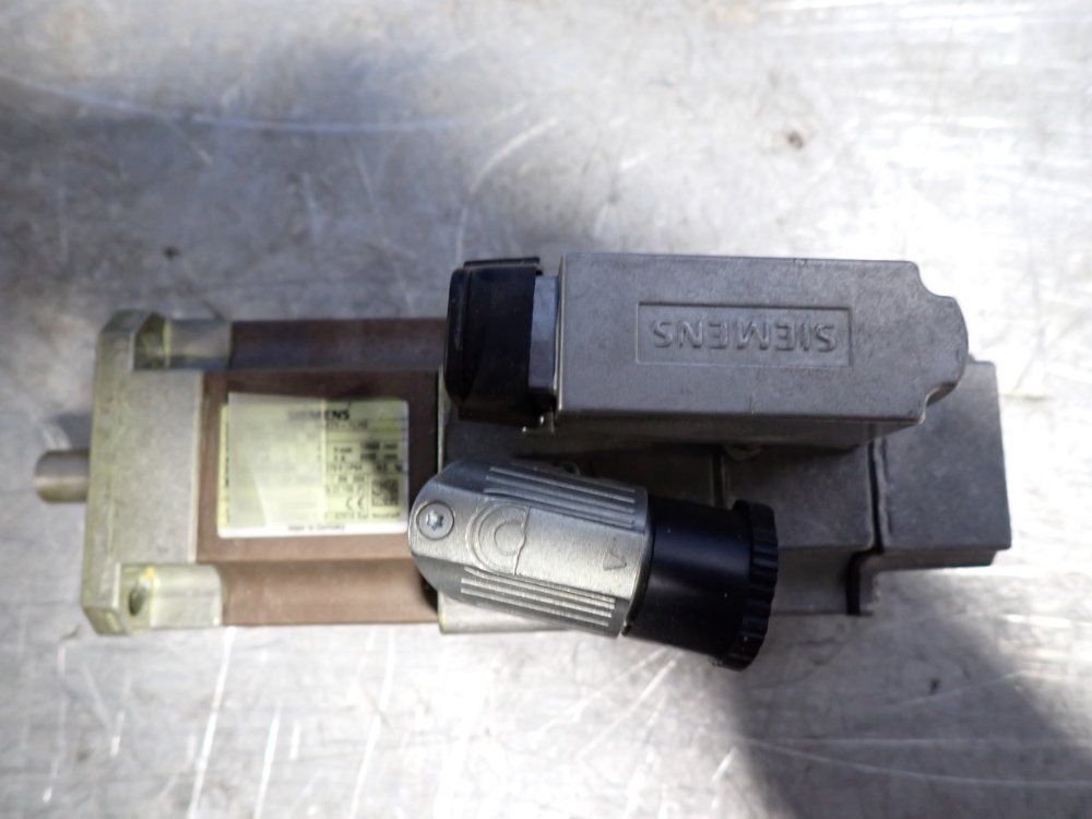 Siemens 10000 Rpm Servo Motor - 1fk7032-5ak71-1lh0