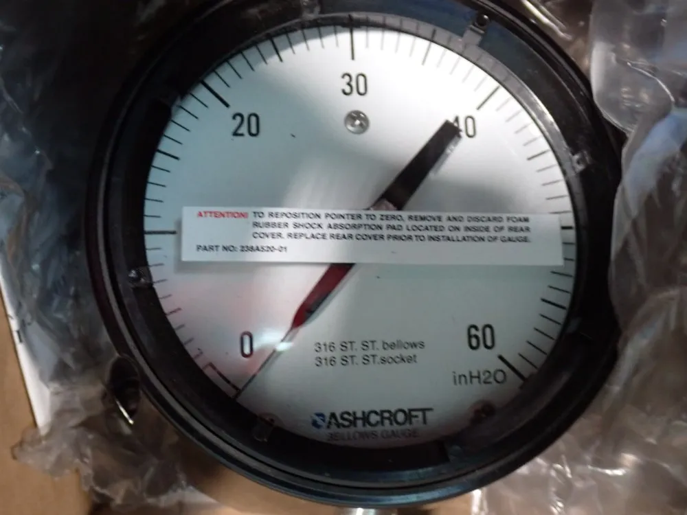 Ashcroft Gauges - 45-1188-ss-04l-601w