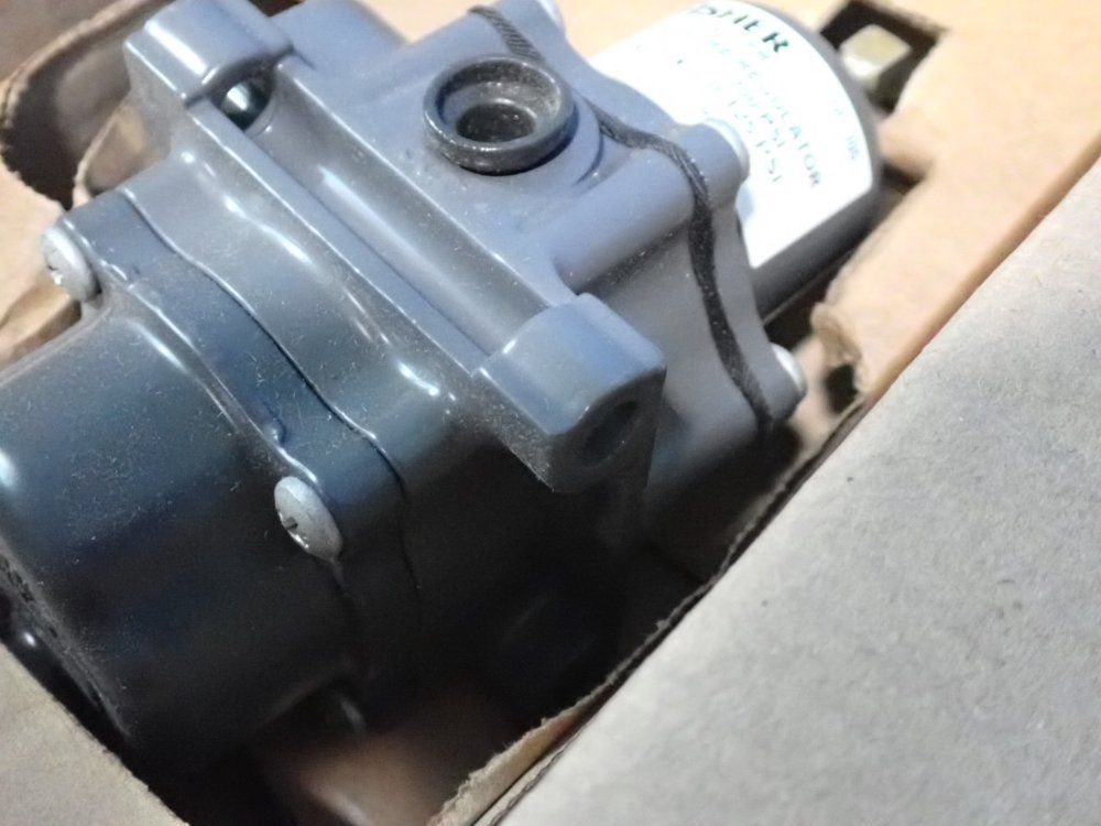 Fisher 250 Psi Pressure Regulator - 67cfr