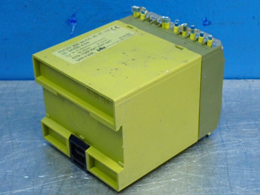 Pilz Pnoz-series Monitoring Safety Relay - Pnozv30s24vdc