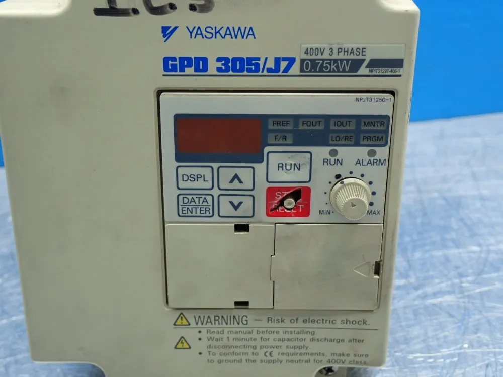 Yaskawa Drive Frequency Inverter - Cimr-j7am40p7