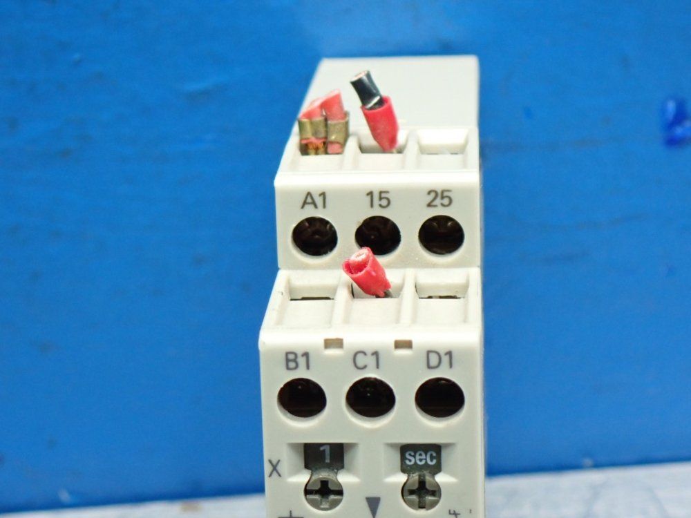 Omron 1.2 Second - 120 Hour Multifunction Solid State Timer - H3dr-a