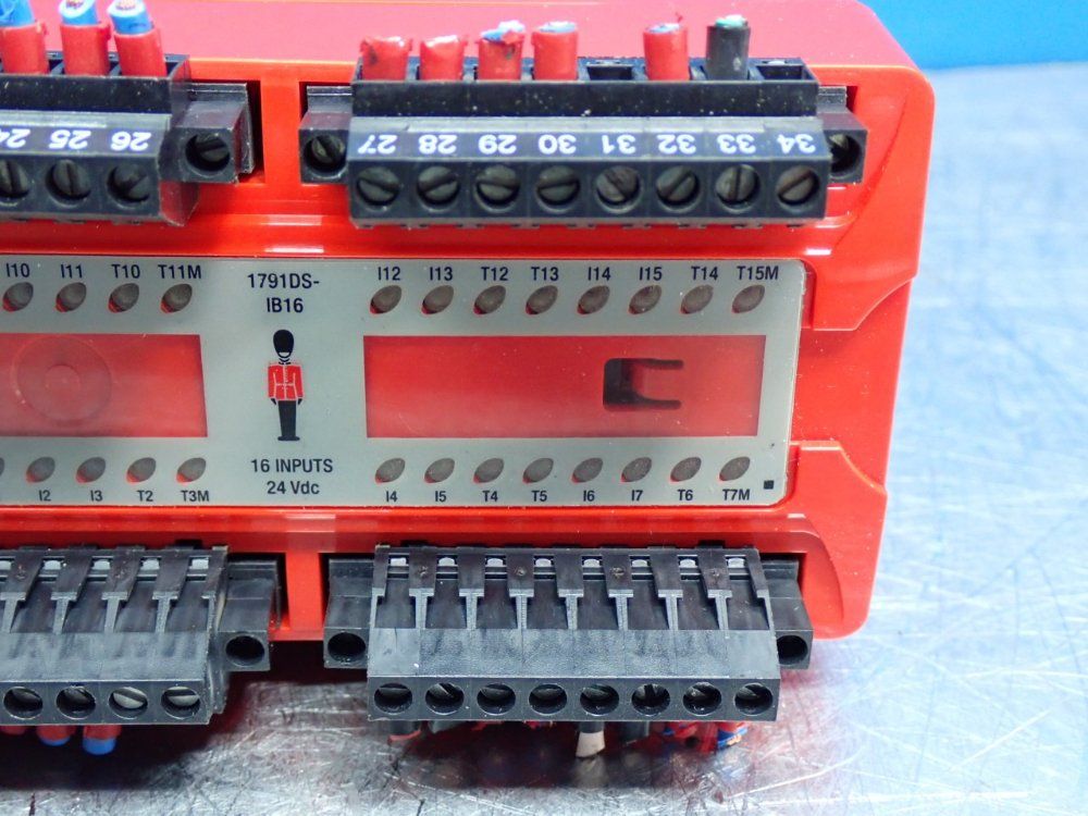 Allen Bradley 16-inputs Safty Module - 1791ds-ib16