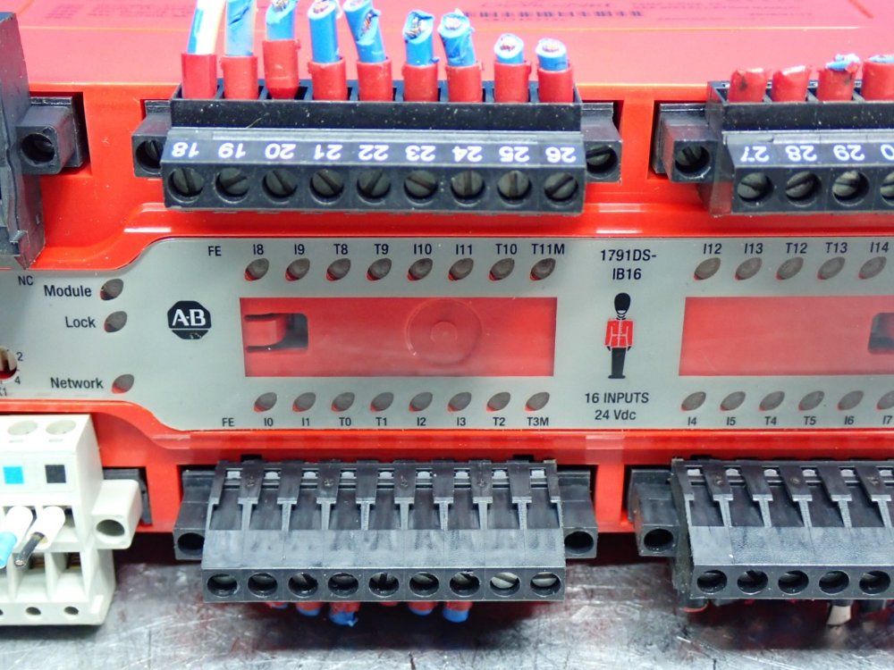 Allen Bradley 16-inputs Safty Module - 1791ds-ib16