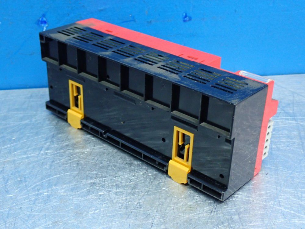 Allen Bradley Guard Compactblock Combination I/o Module - 1791ds-ib8xob8