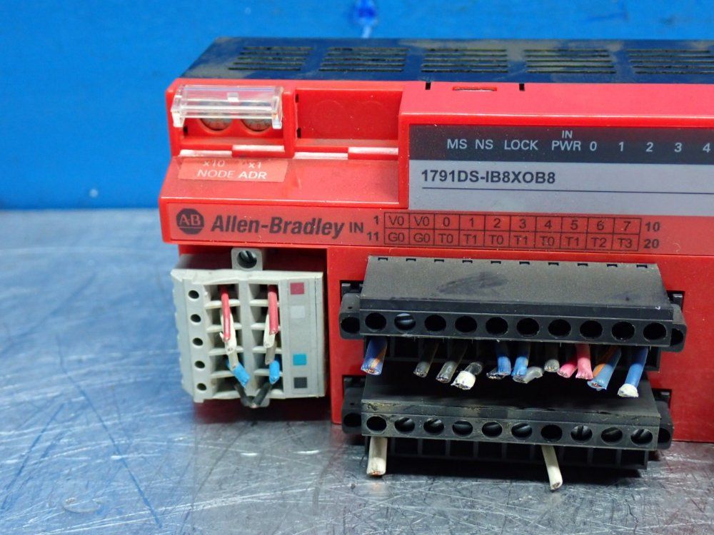 Allen Bradley Guard Compactblock Combination I/o Module - 1791ds-ib8xob8