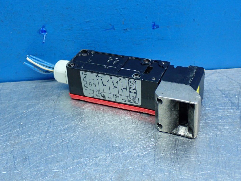 Fortress Interlocks Saftey Gate Switch - Athstop024x003