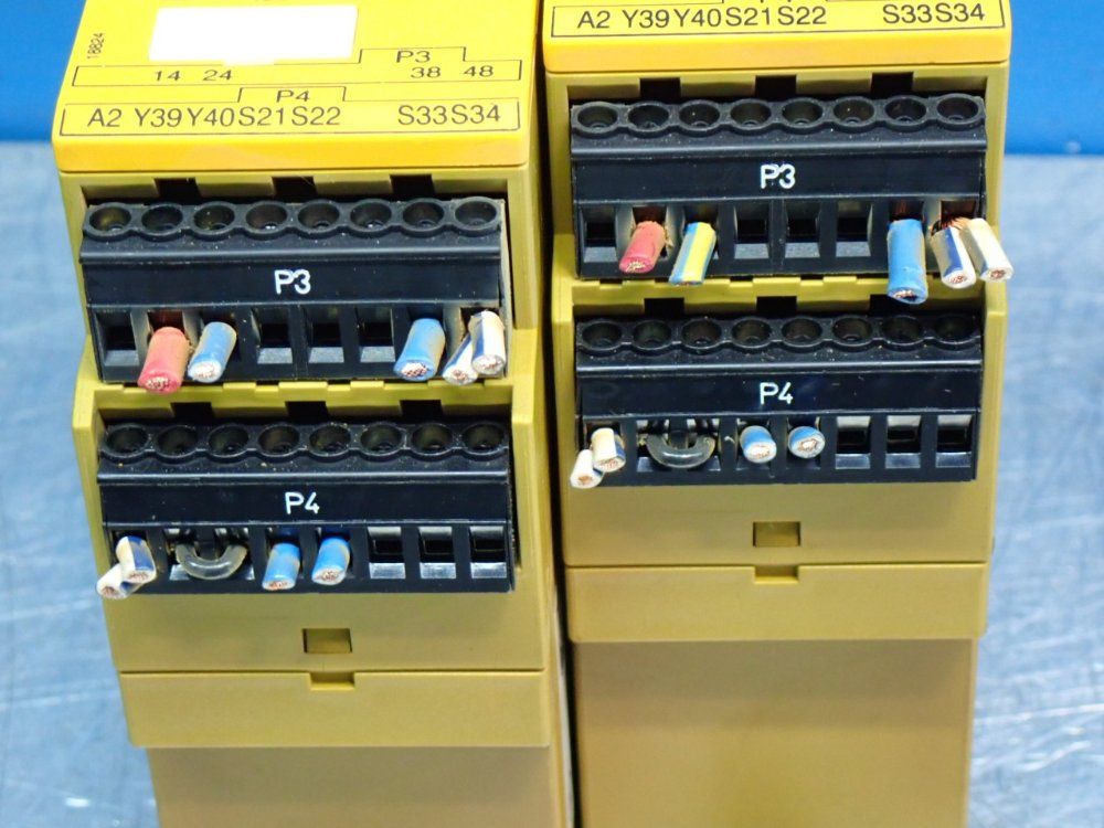 Pilz Safety Relay, 2pcs - Pnozxv2p