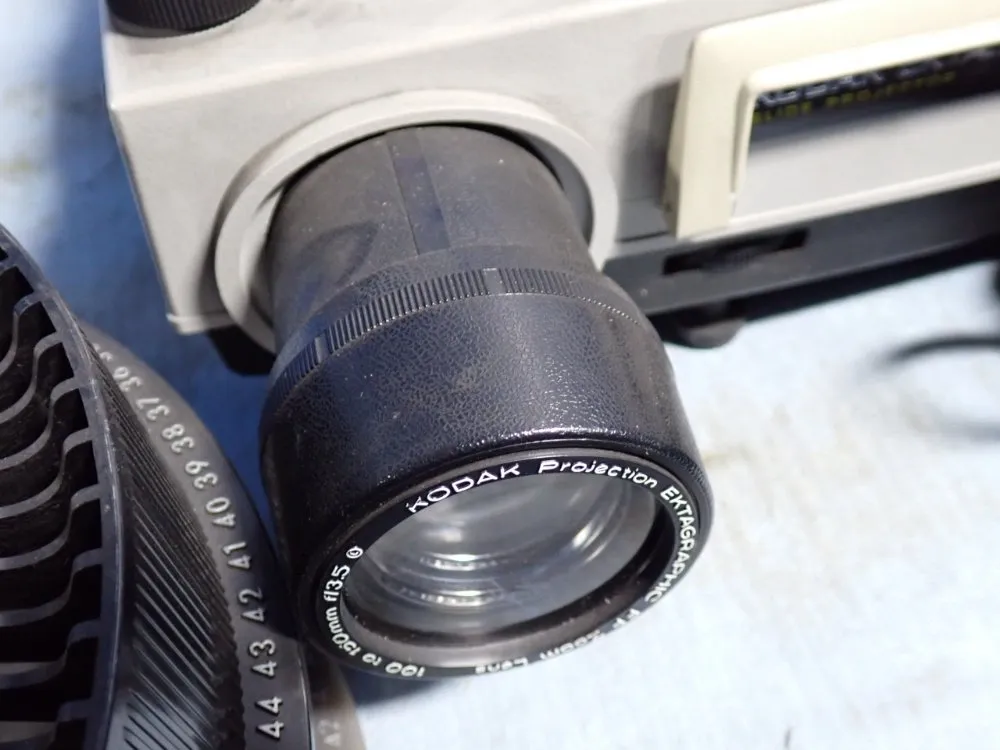 Kodak 400 Watts Slide Projector - Af-3
