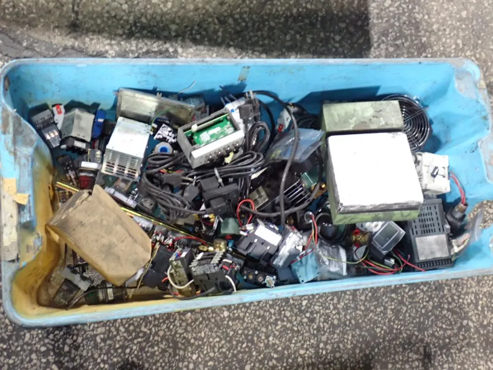 Contactors, Relays & Hot Plate