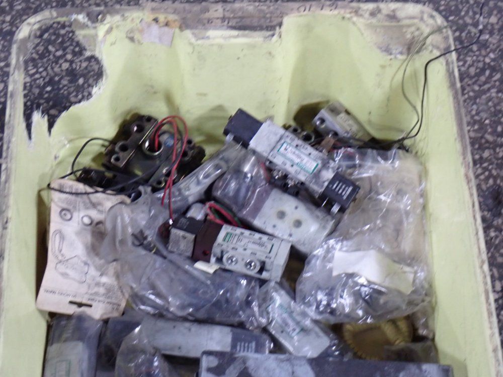 Enclosure, Transmitter & Control Valve