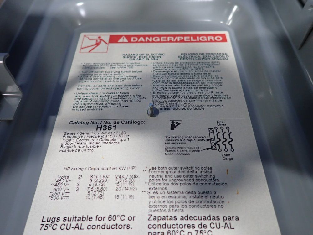Square D 30 Amps Fusible Disconnect - H361