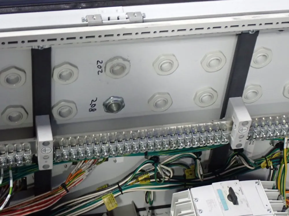Siemens Distribution Panel - Ecs-4108