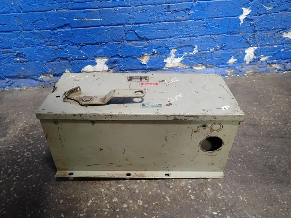 Continetal Electric Equipment Co. 100a Bus Plug - Pfa353