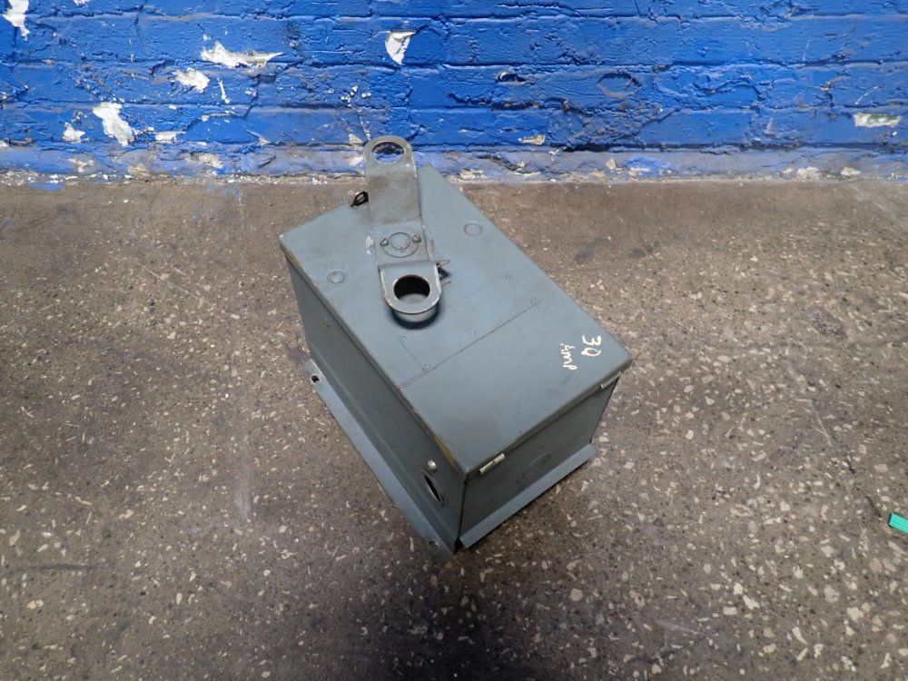 Gould 30a Bus Plug - Bos14351