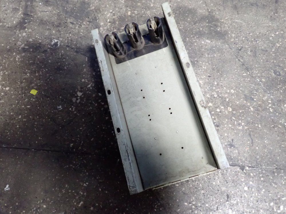 Continetal Electric Equipment Co. 100a Bus Plug - Pfa353