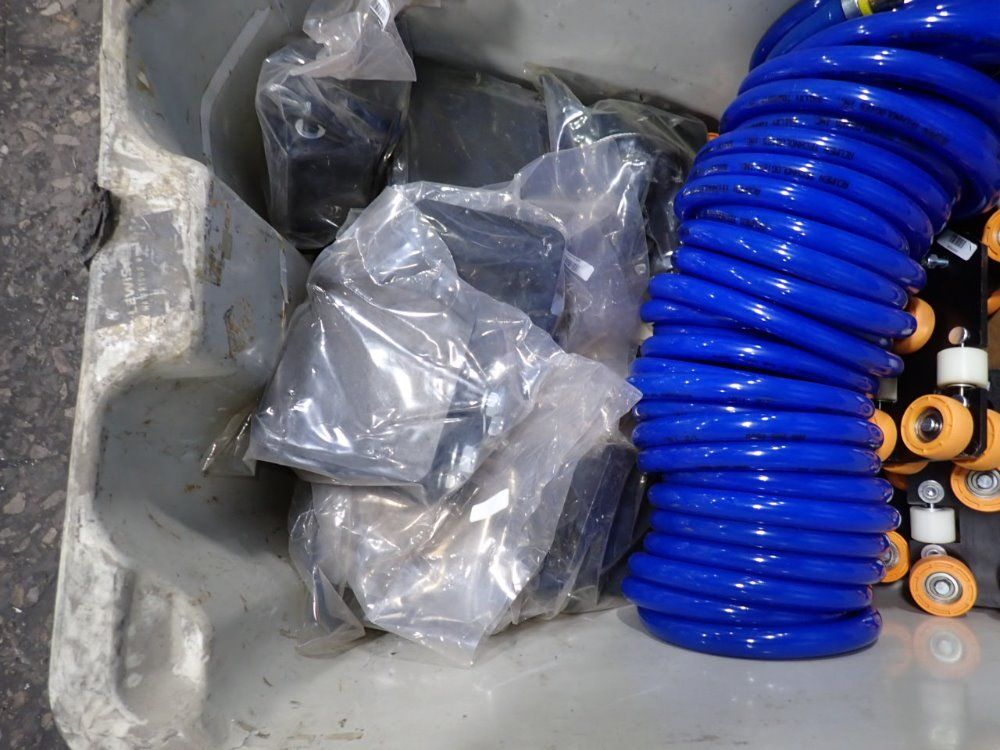 Trollies / Metal Brackets