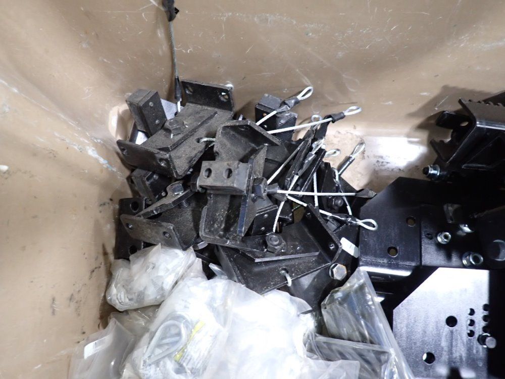 Trollies / Metal Brackets