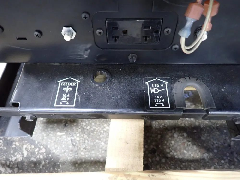 Lincoln Electric Company 455 Welder - Power Wave 455 M