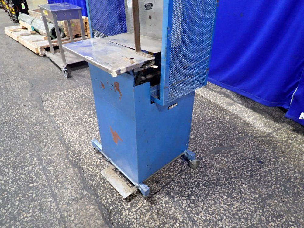 Ty-pac Inc. String Tying Machine