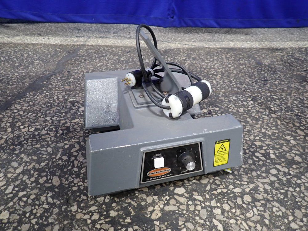 Challenge Paper Jogger