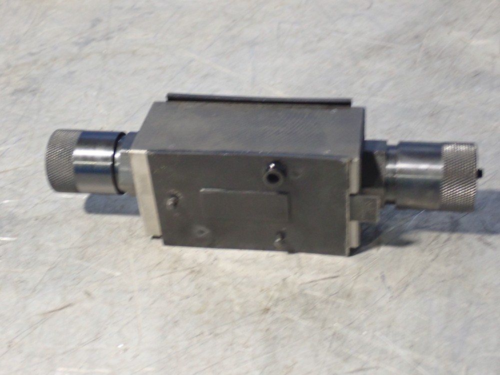 Parker 5000 Psi Max Directional Control Valves - Fm2ddkn 55