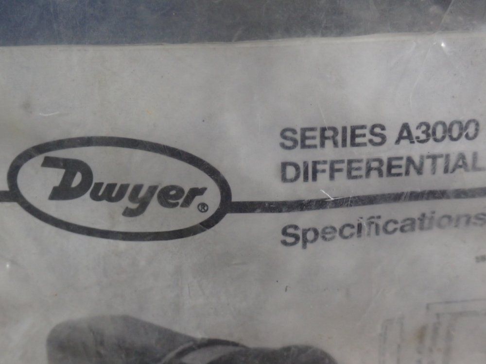 Dwyer Instruments 25 Psi Pressure Switch/gage - A3000