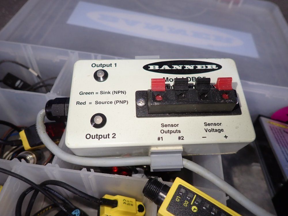 Banner Photoelectric Sensors