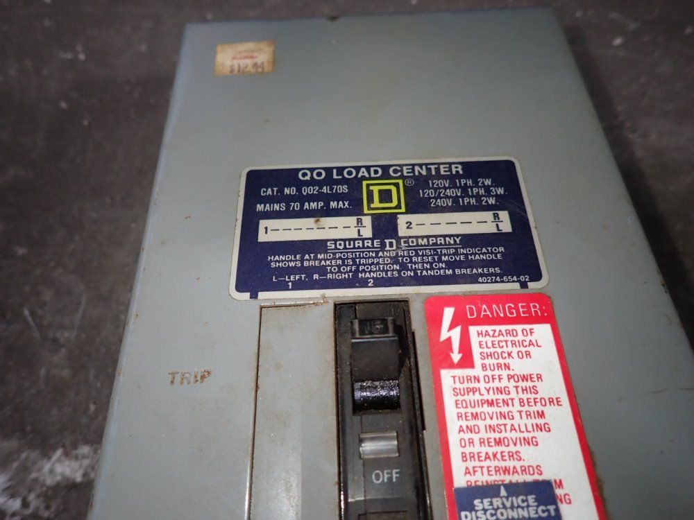 Square D Qo Load Center - Q02-4l70s