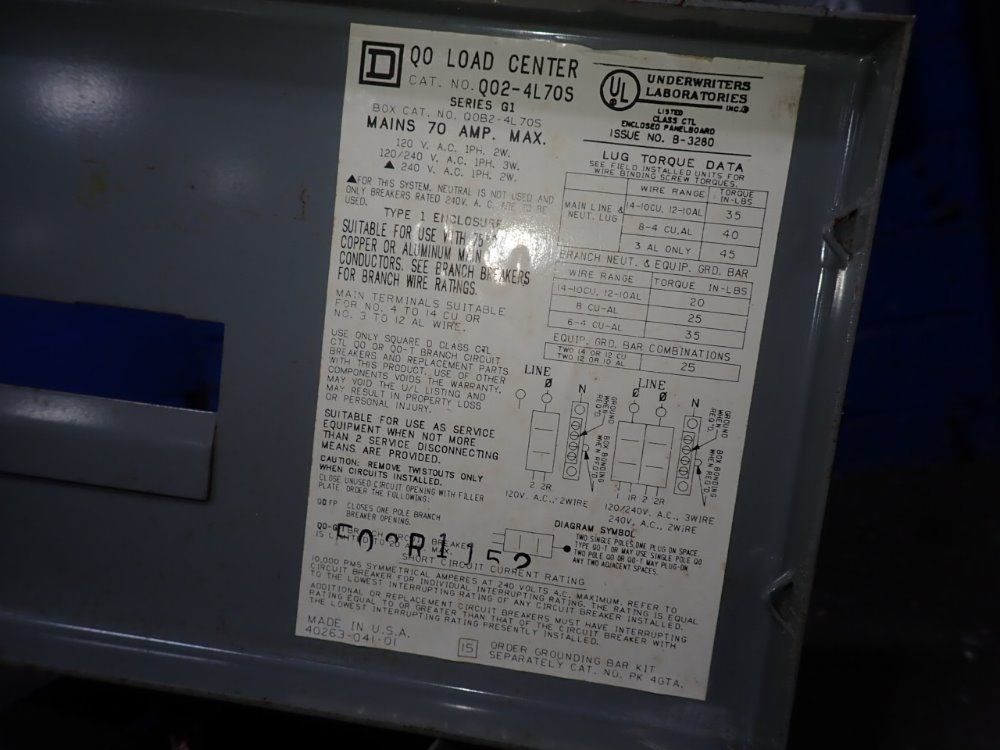 Square D Qo Load Center - Q02-4l70s
