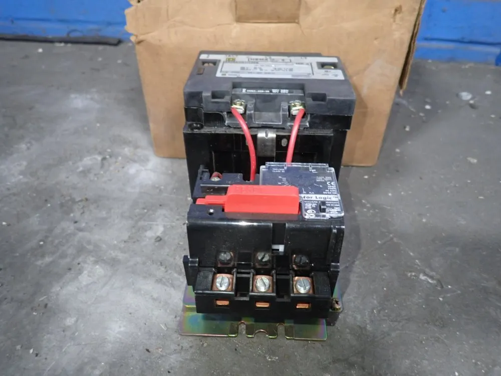 Square D Motor Starter - 8536sd01h20s