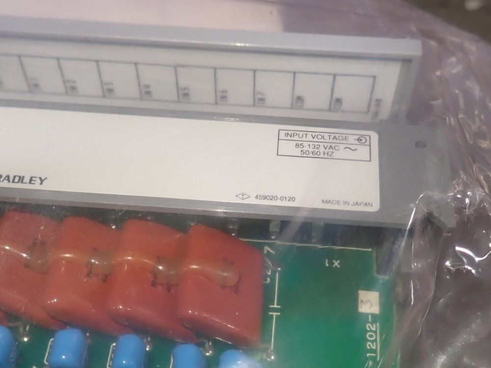 Allen Bradley Input Module - 1746-ia8