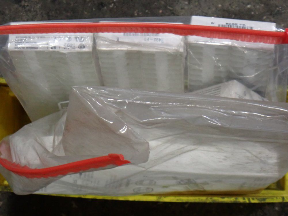 Allen Bradley Terminal Blocks - 1492-f1