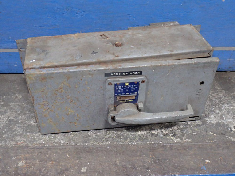 Square D 200 A Fusible Panelboard Switch - Qmb-3620