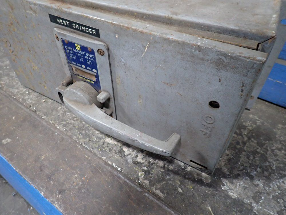 Square D 200 A Fusible Panelboard Switch - Qmb-3620