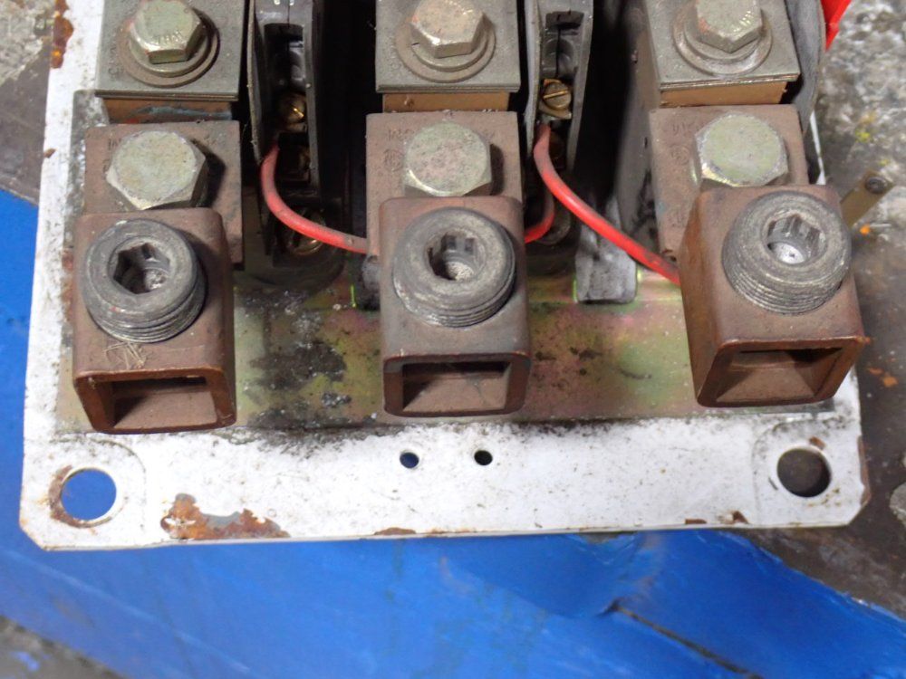 Square D 200 Hp Motor Starter - Sg01