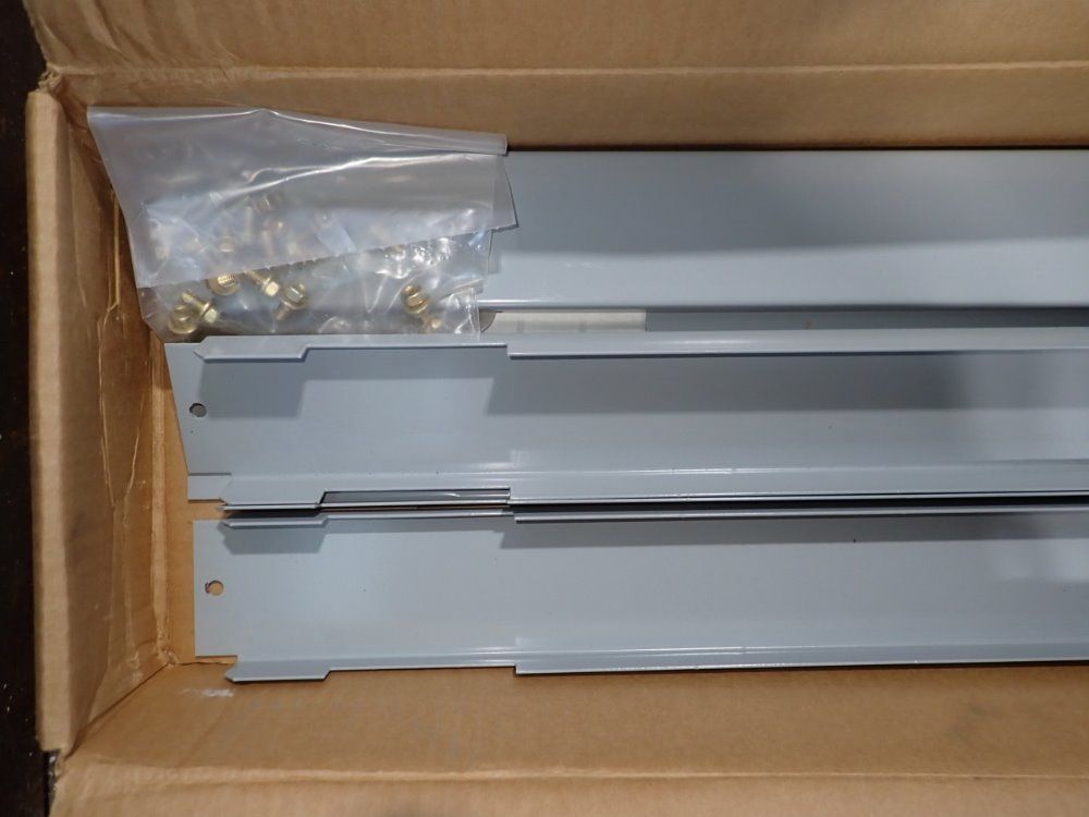 Eaton 2" X 25" Hardware