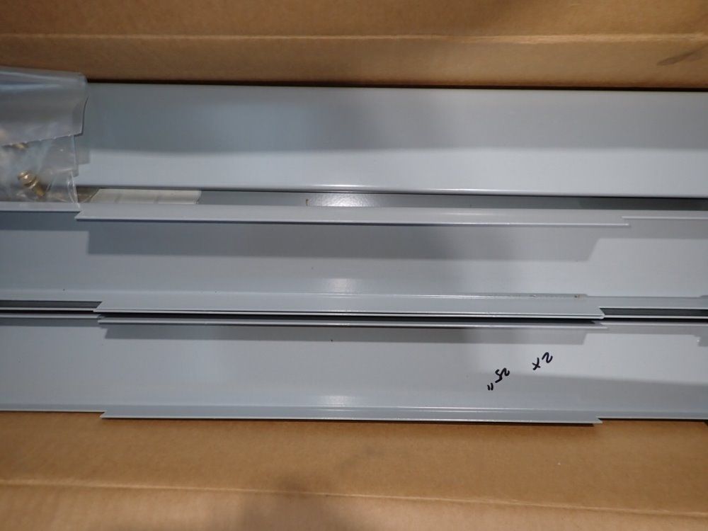 Eaton 2" X 25" Hardware
