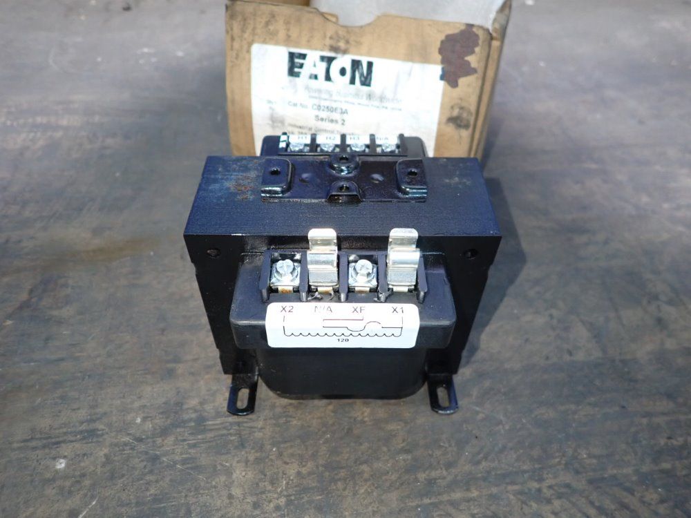 Eaton 250 Va Transformer - C0250e3a