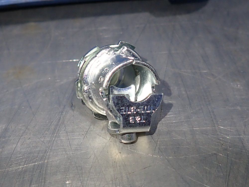 Thomas & Betts Metal Conduits