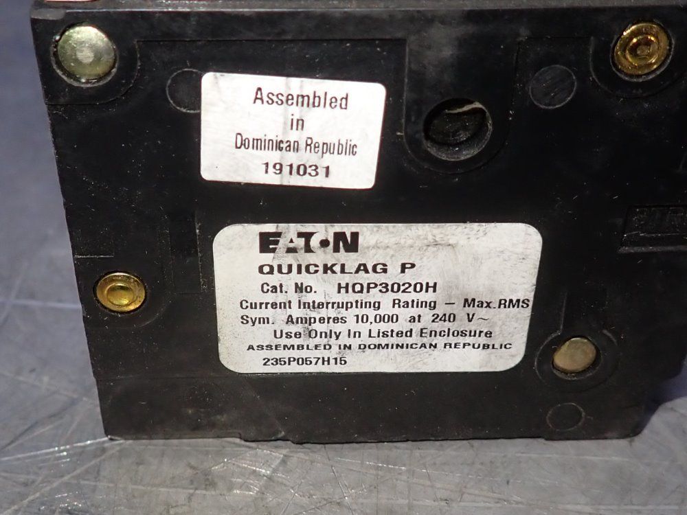 Eaton Circuit Breaker - Hqp3020h