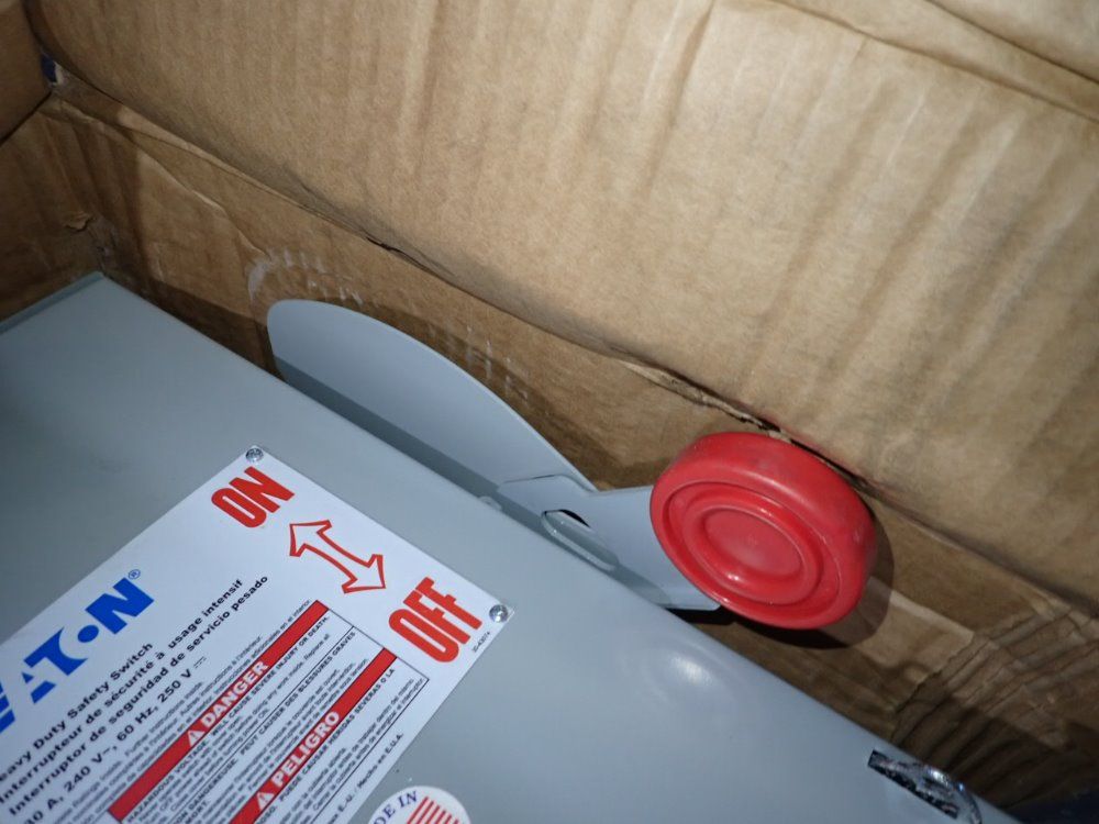 Eaton 30 Amp Non-fusible Disconnect - Dh221frk