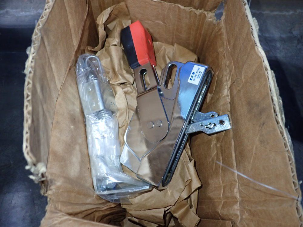 Eaton Saftey Switch - C371h2