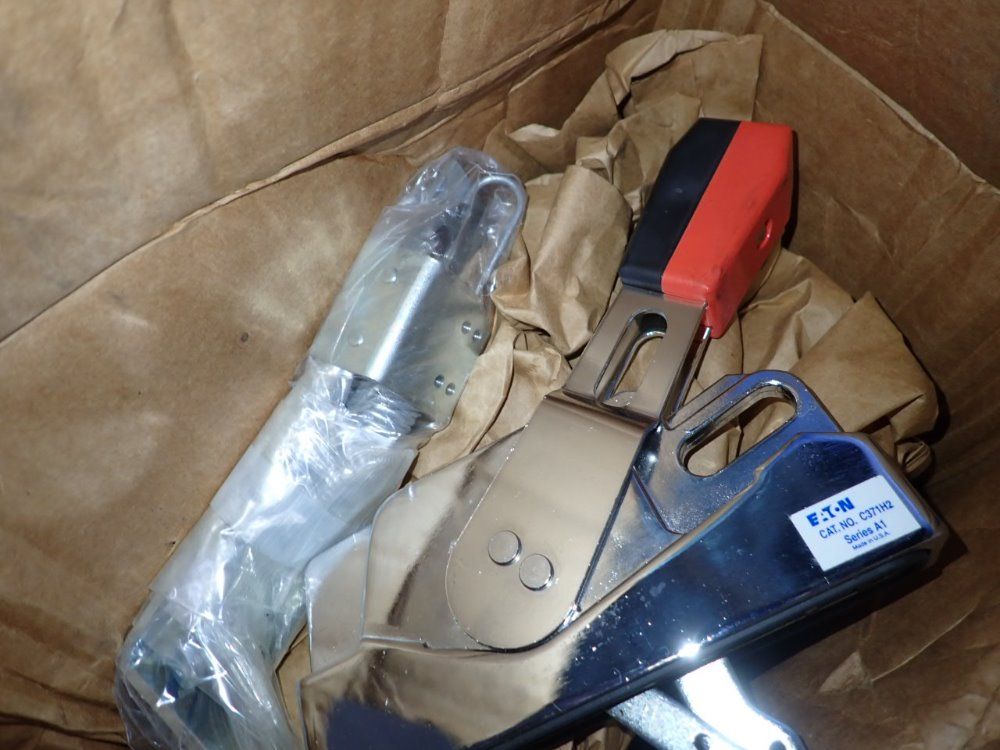 Eaton Saftey Switch - C371h2