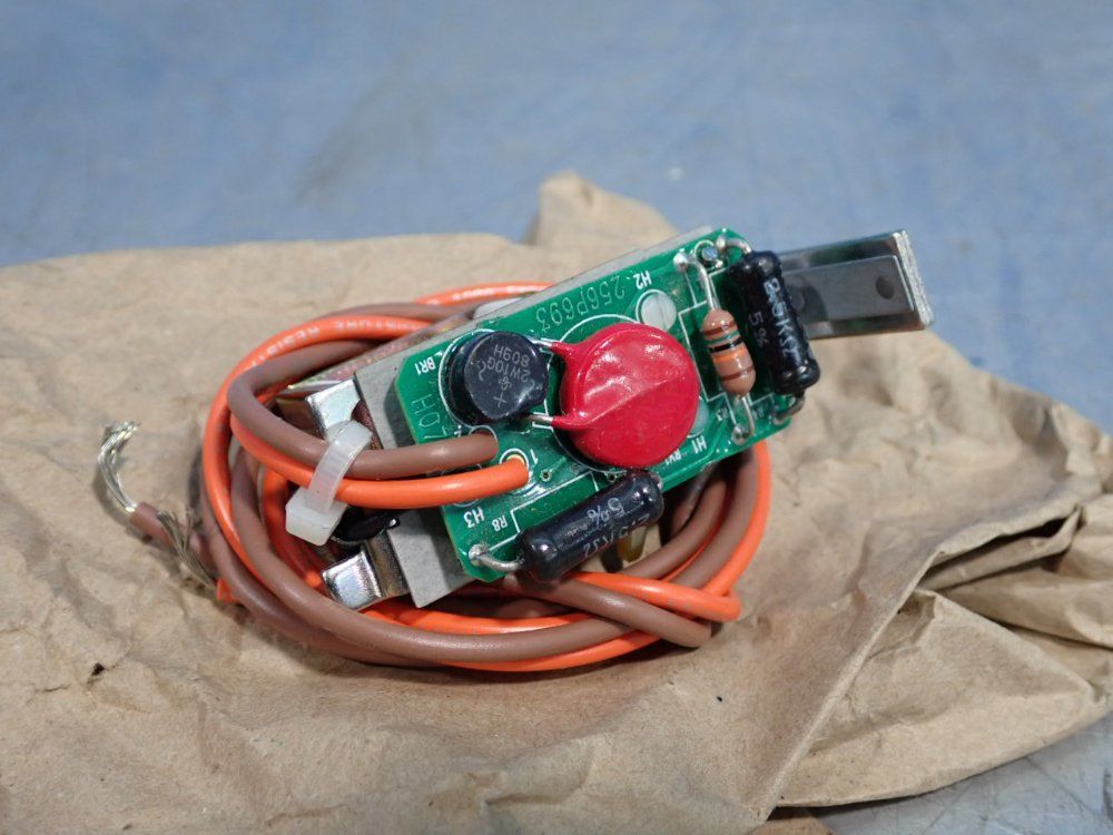 Eaton J-breaker - Uvh2lp11k