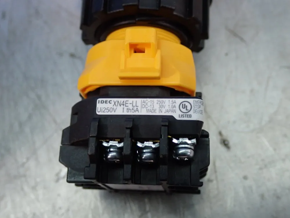 Idec Control Unit - Xn4e-ll402q4mr