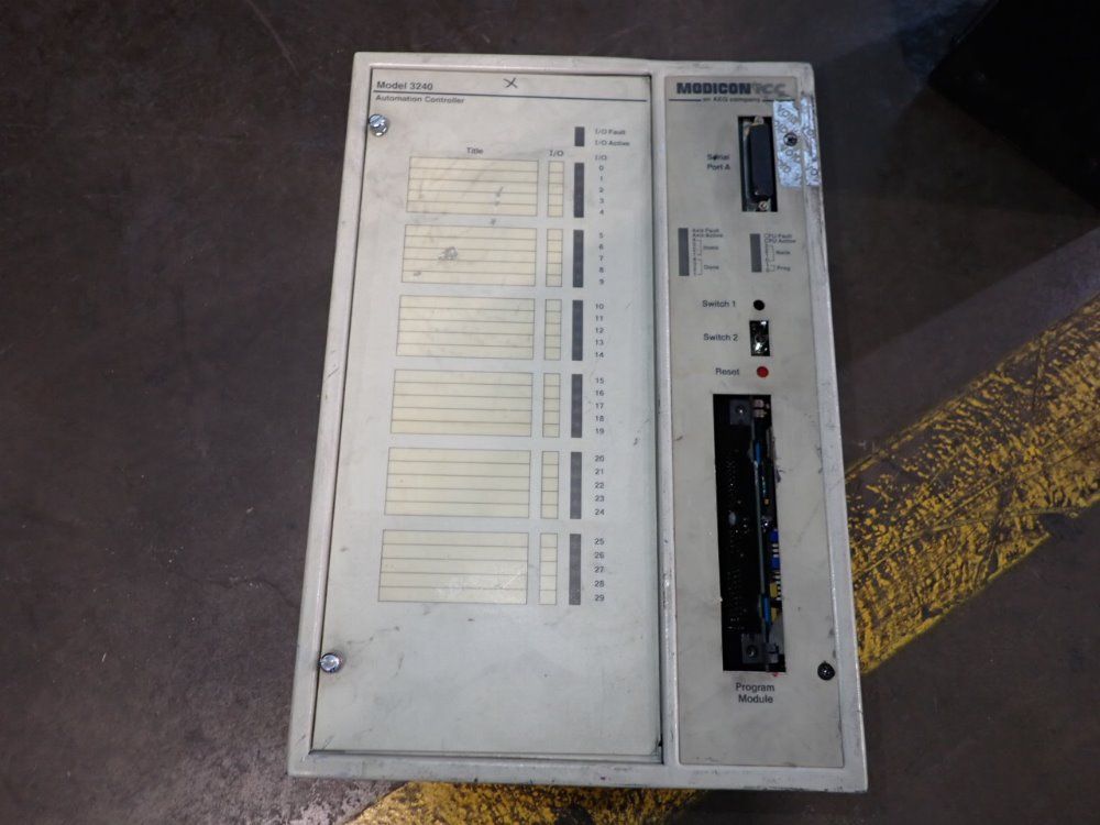 Schneider Electric Automated Controller - 100-265-816