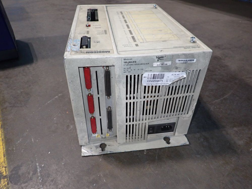 Schneider Electric Automated Controller - 100-265-816
