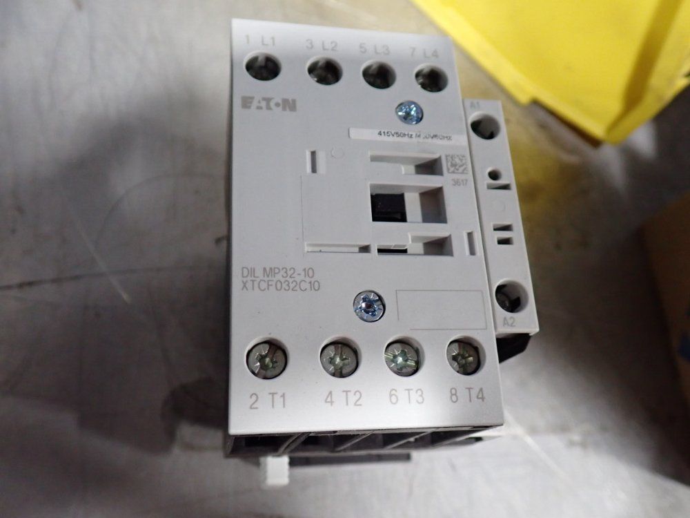 Eaton 32 Amp Contactor - Xtcf032c10c
